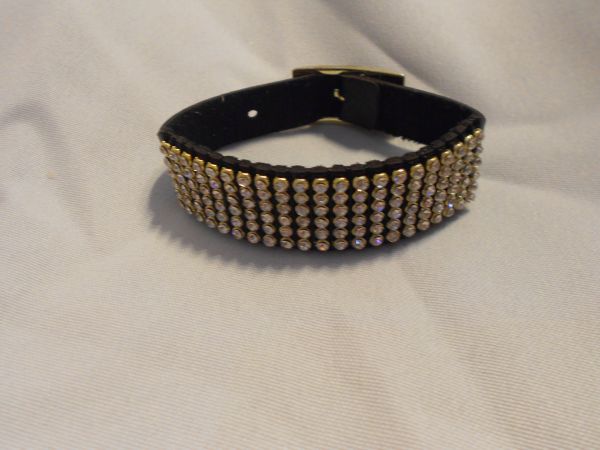 PULSEIRA COURO PRETA